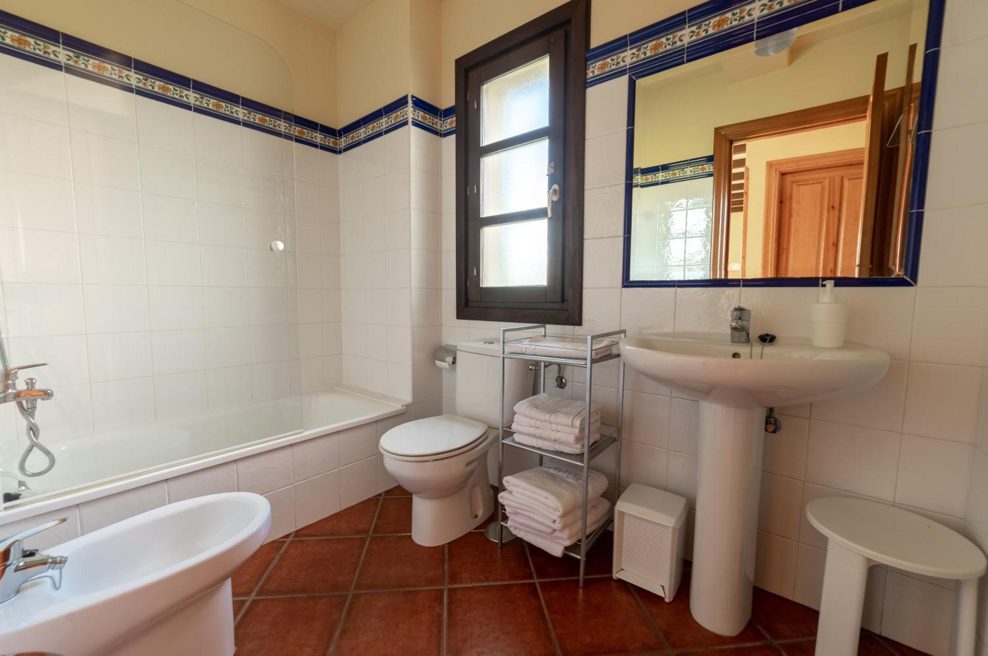 Apartamentos Rurales Antanielles リバデセリャ エクステリア 写真